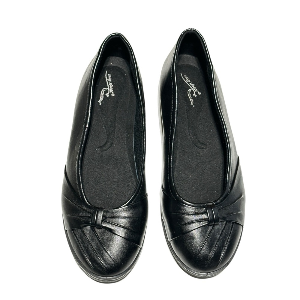 👉 Easy Spirit Comfort Wave Black Flats – Size 7.5W
